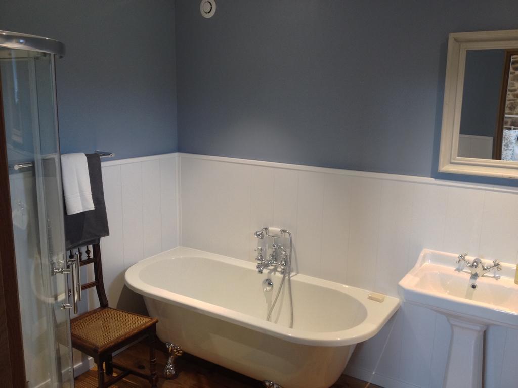 Chambres D'Hotes Le Bouleau Goutrens 外观 照片
