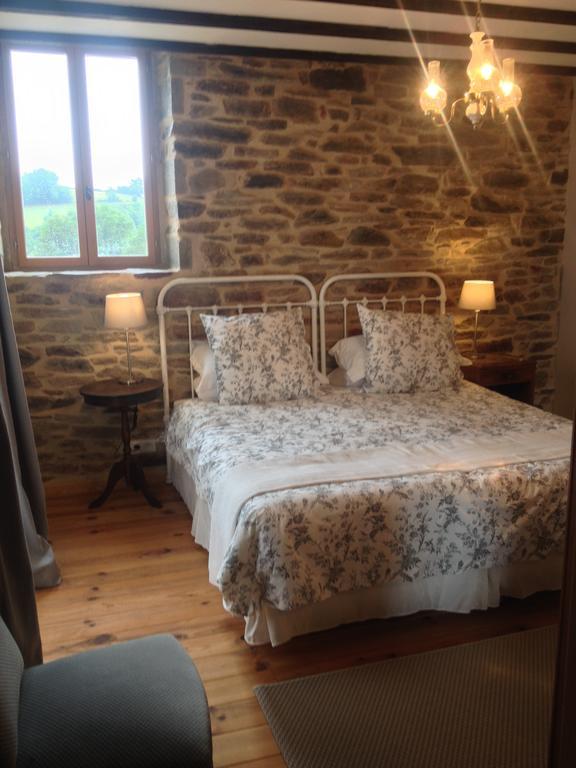 Chambres D'Hotes Le Bouleau Goutrens 外观 照片